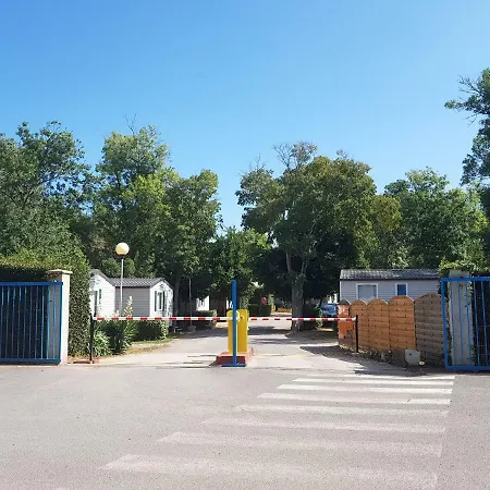 Parque de Campismo Mobile Confort Selena Agde